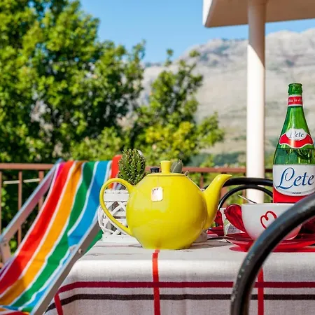 Livingapple * Scauri (Lazio)