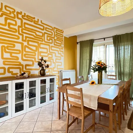 Livingapple Apartment *