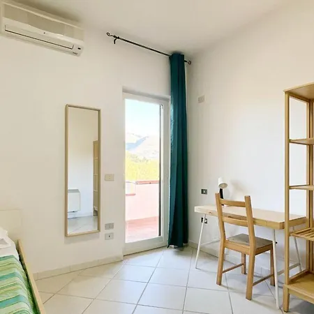 Livingapple Apartment Scauri (Lazio)